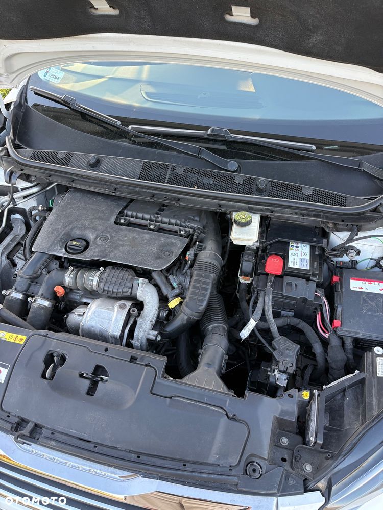 Peugeot 308 1.6 BlueHDi Allure S&S - 13