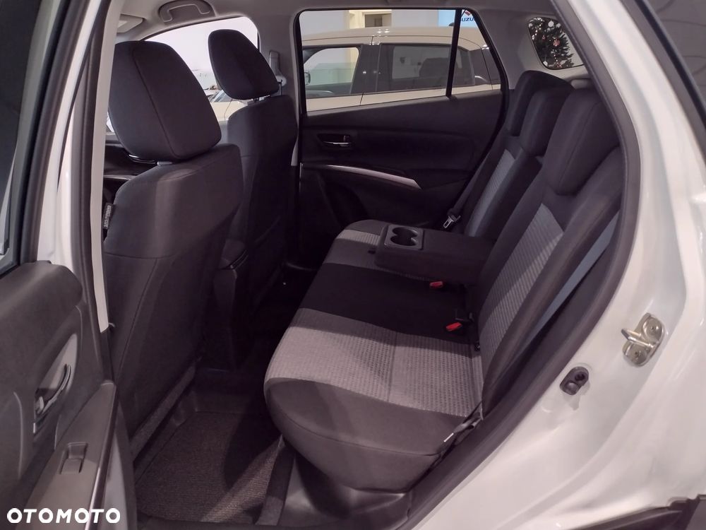 Suzuki S-Cross - 17