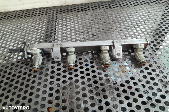 Rampa injectoare 35310-04000 Hyundai i10 2 [2013 - 2016] Hatchback 1. - 2