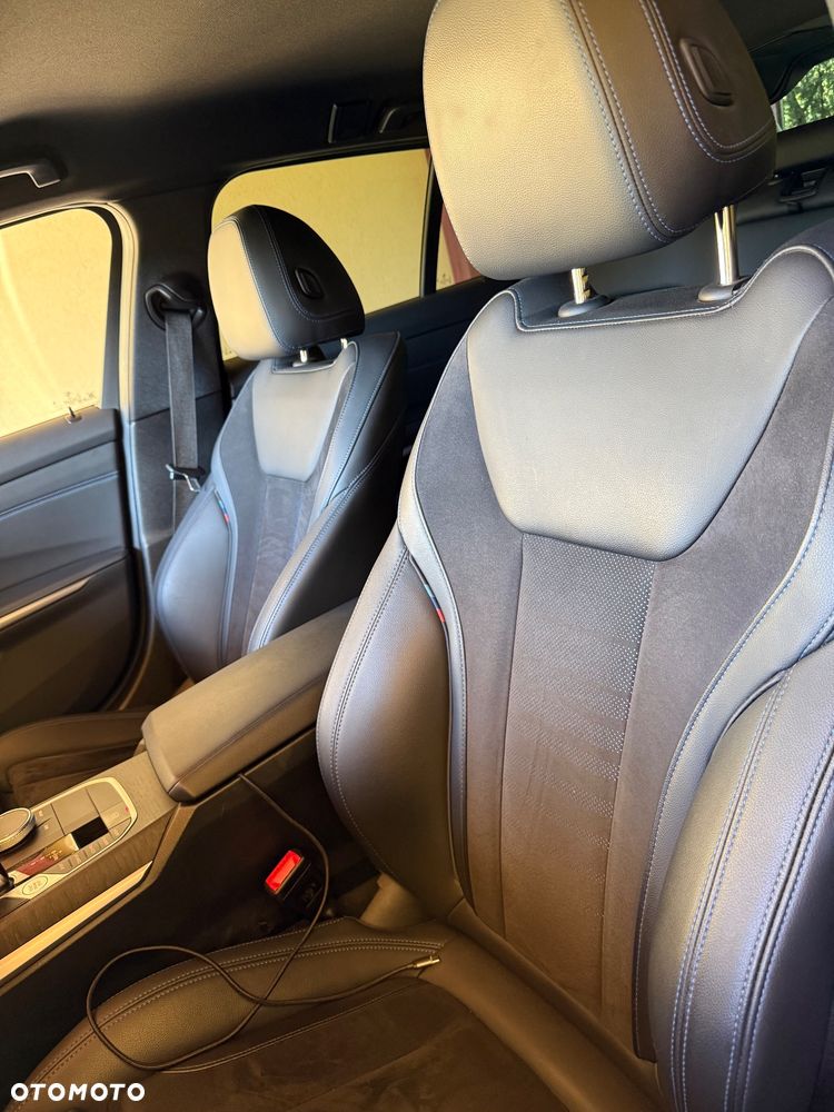 BMW Seria 3 320d xDrive mHEV M Sport - 21