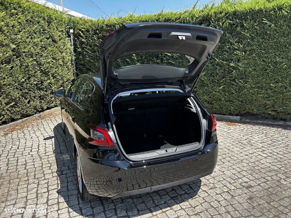 Peugeot 308 1.2 PureTech Style - 8