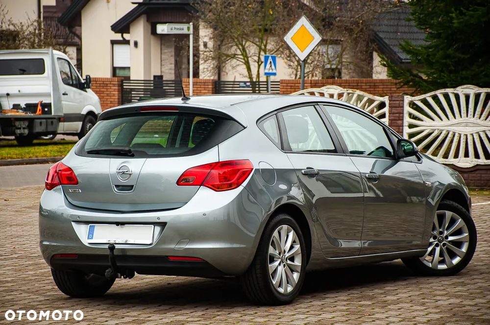 Opel Astra 1.6 Active - 3