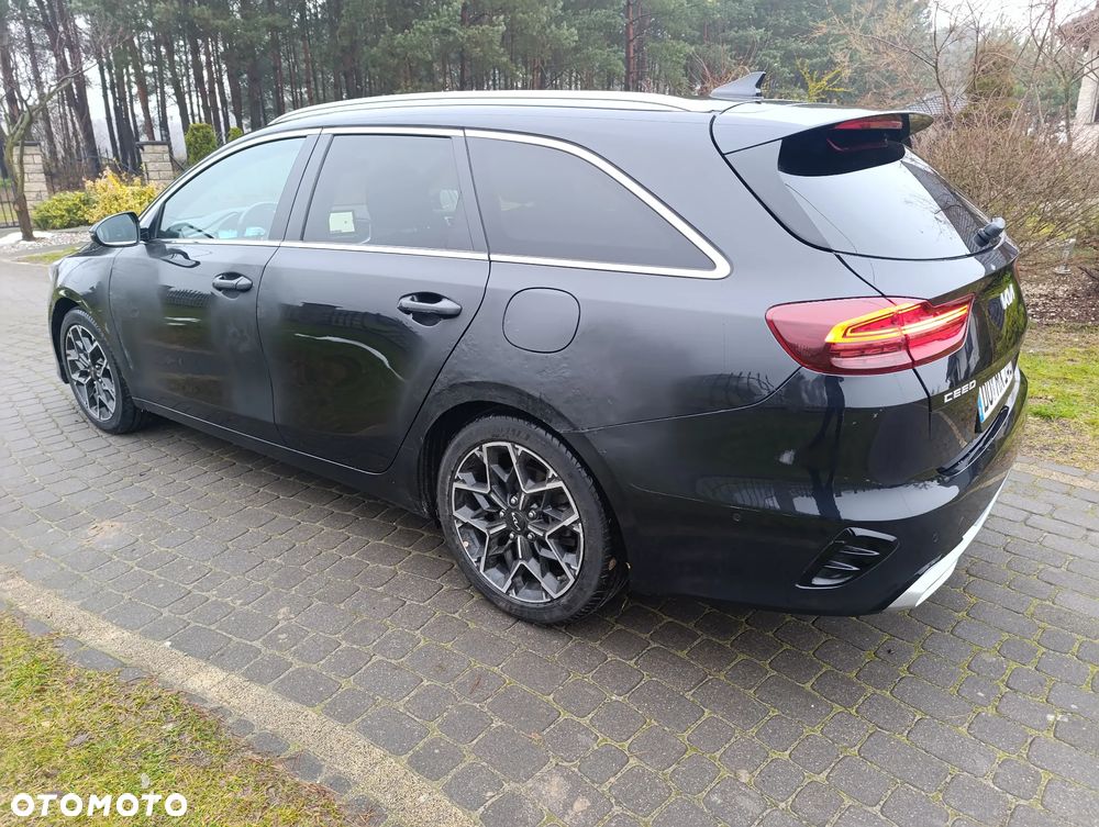 Kia Ceed 1.5 T-GDI DCT7 OPF GT Line - 25