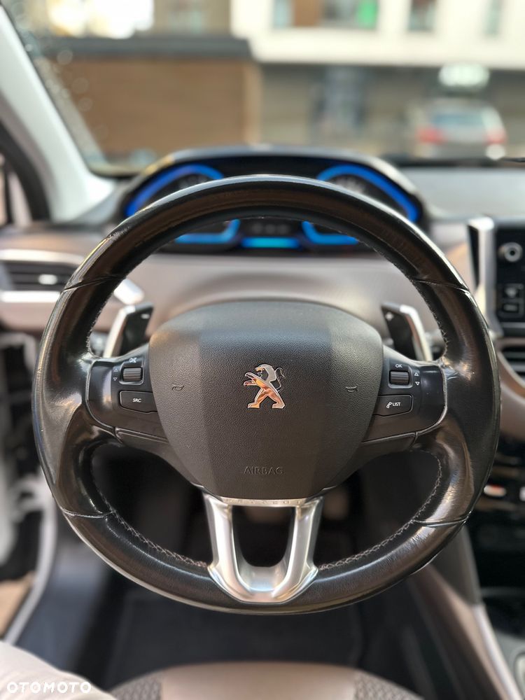 Peugeot 2008 e-HDi FAP 92 EGS6 STOP & START Allure - 6