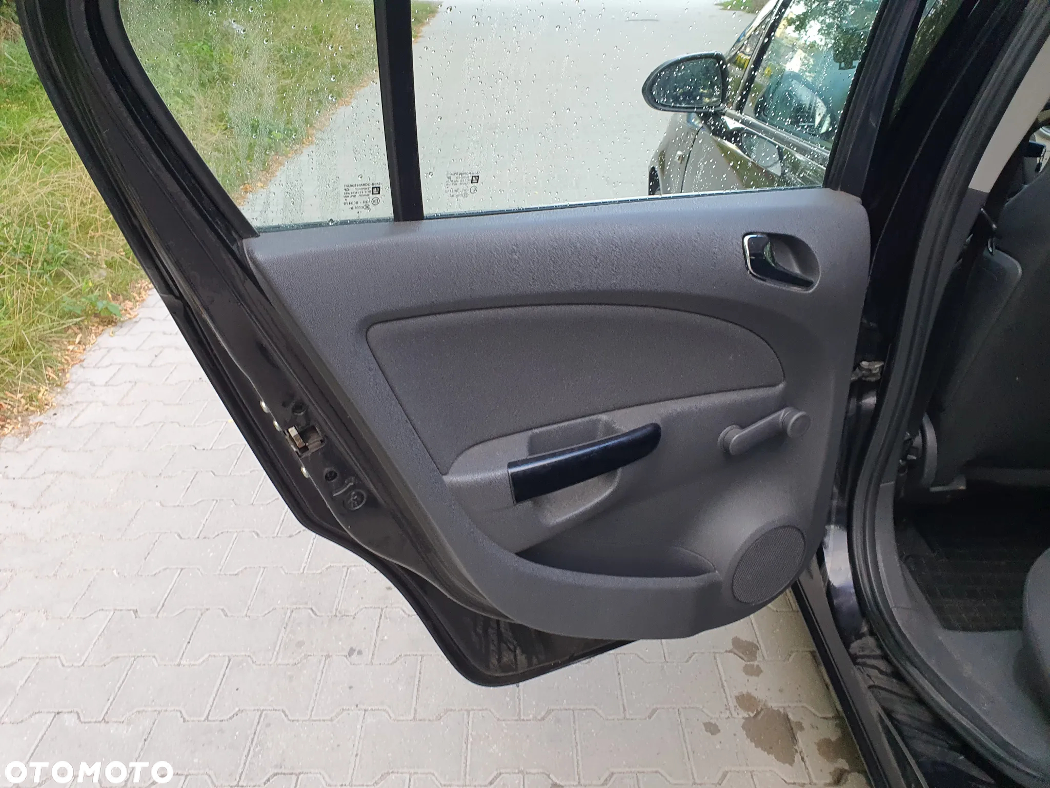Opel Corsa 1.2 16V - 9
