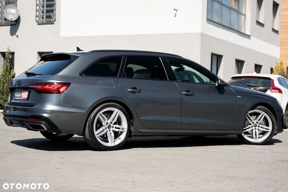 Audi A4 Avant 40 TFSI S tronic S line - 12