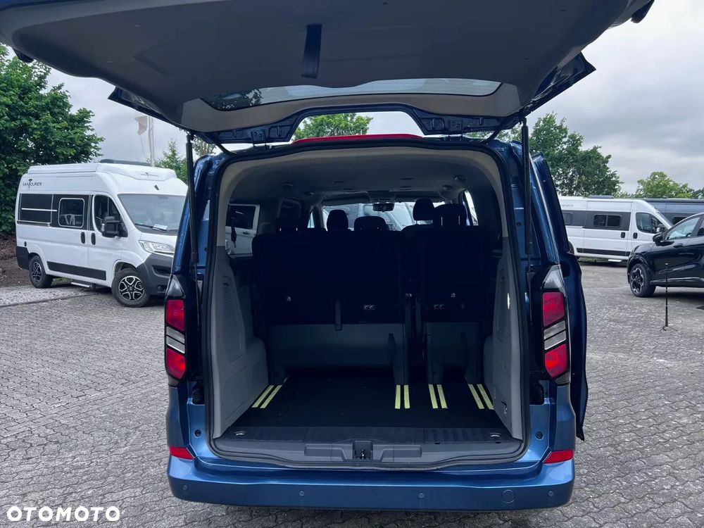 Ford Tourneo Custom 2.0 EcoBlue 320 L2 Titanium - 13