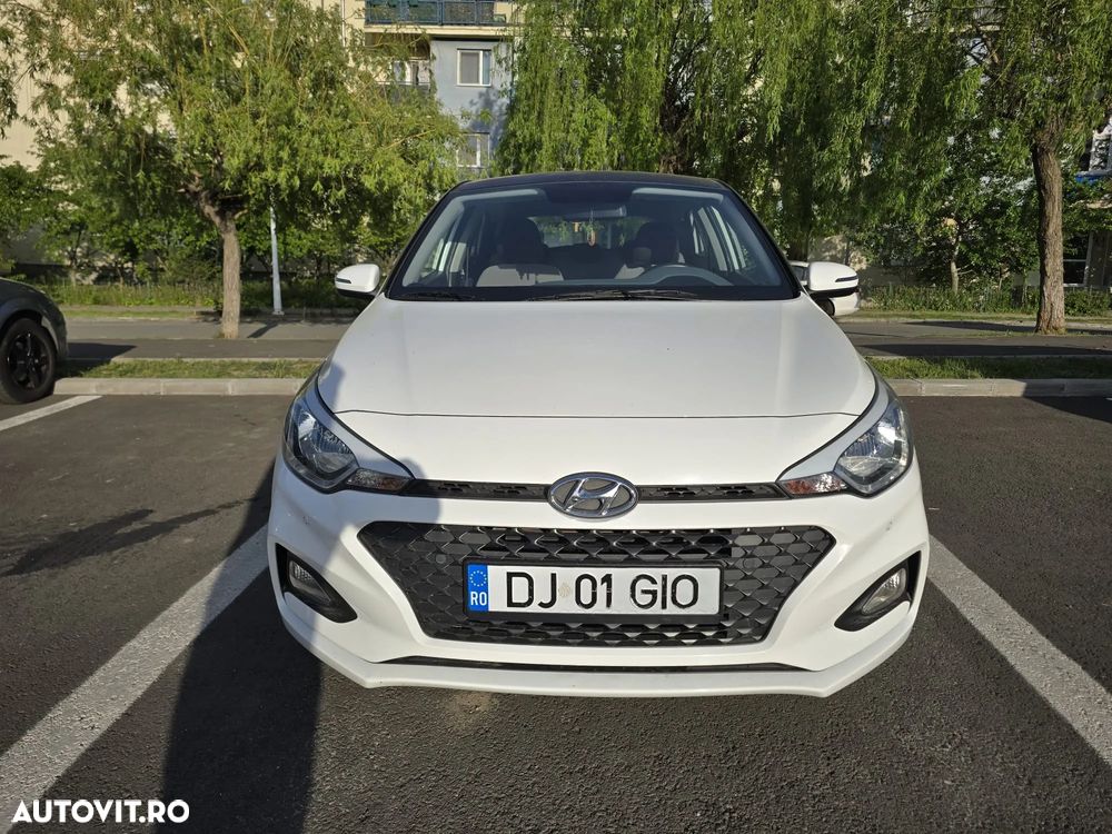 Hyundai i20 1.25 84CP M/T Comfort - 1