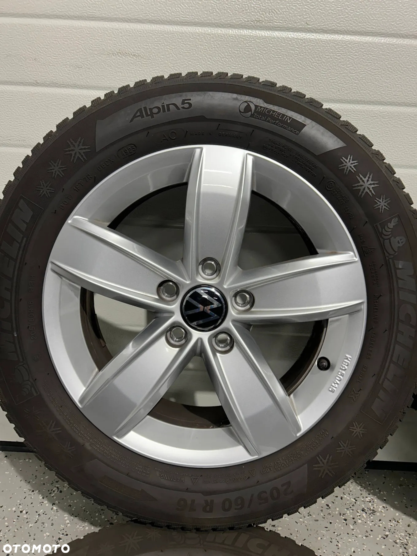 Oryginalne KOŁA FELGI 16 VW T-ROC Audi Q2 KAROQ OCTAVIA IV 205/60R16 2023r 8mm jak NOWE - 5
