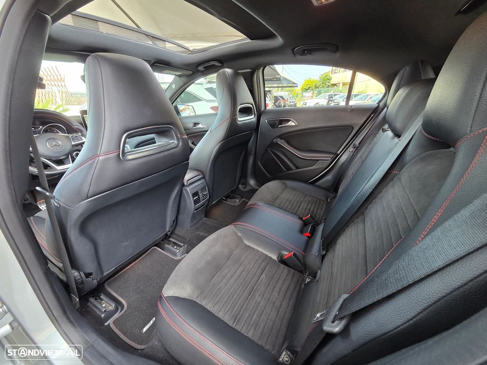 Mercedes-Benz A 200 d 7G-DCT AMG Line - 23