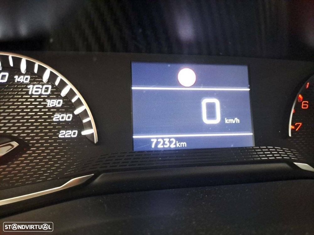 Peugeot 208 1.2 PureTech Style - 13