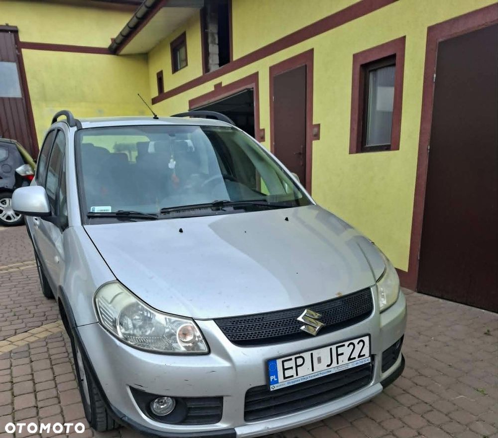 Suzuki SX4 - 1