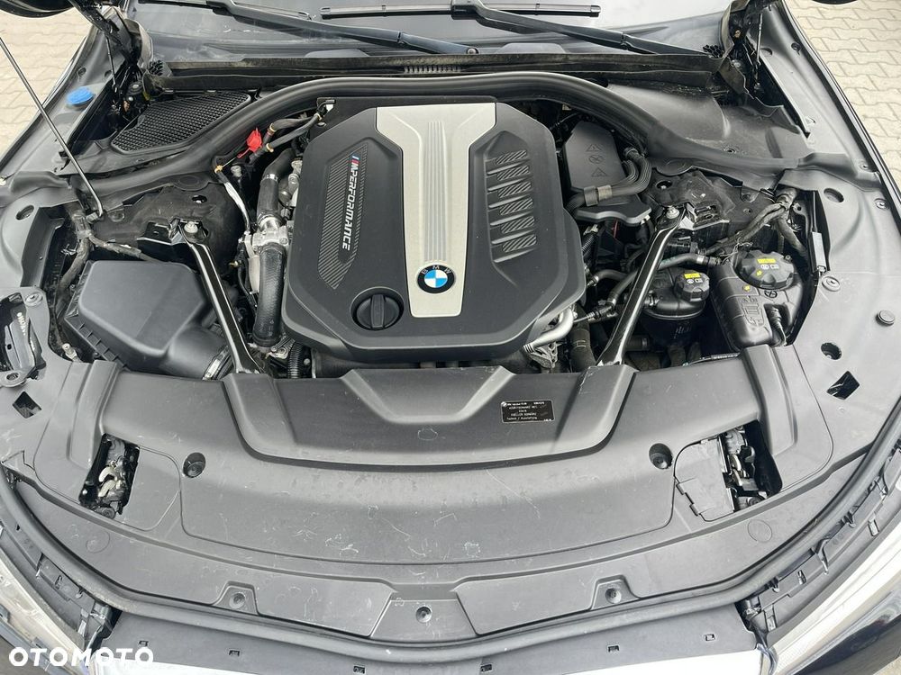 BMW Seria 7 750Ld xDrive sport - 17