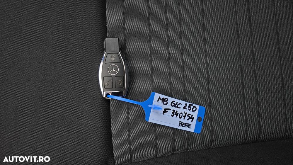 Mercedes-Benz GLC 250 4MATIC - 21