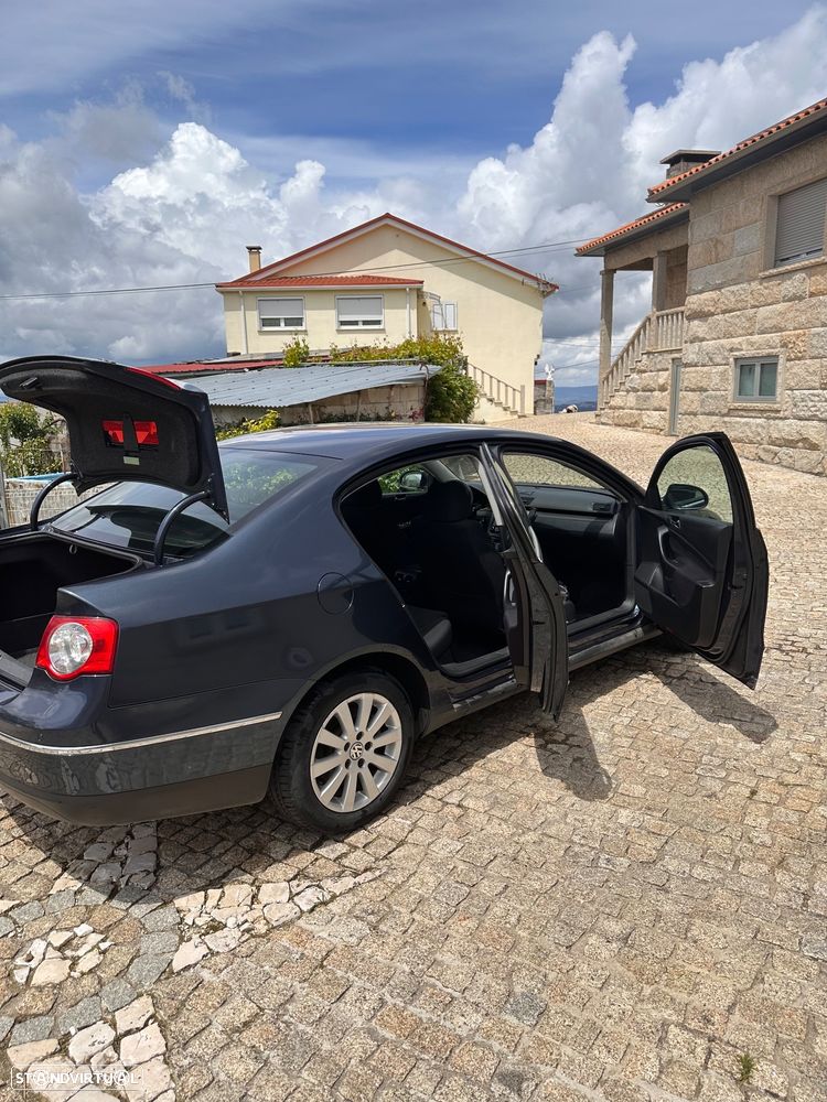 VW Passat - 5