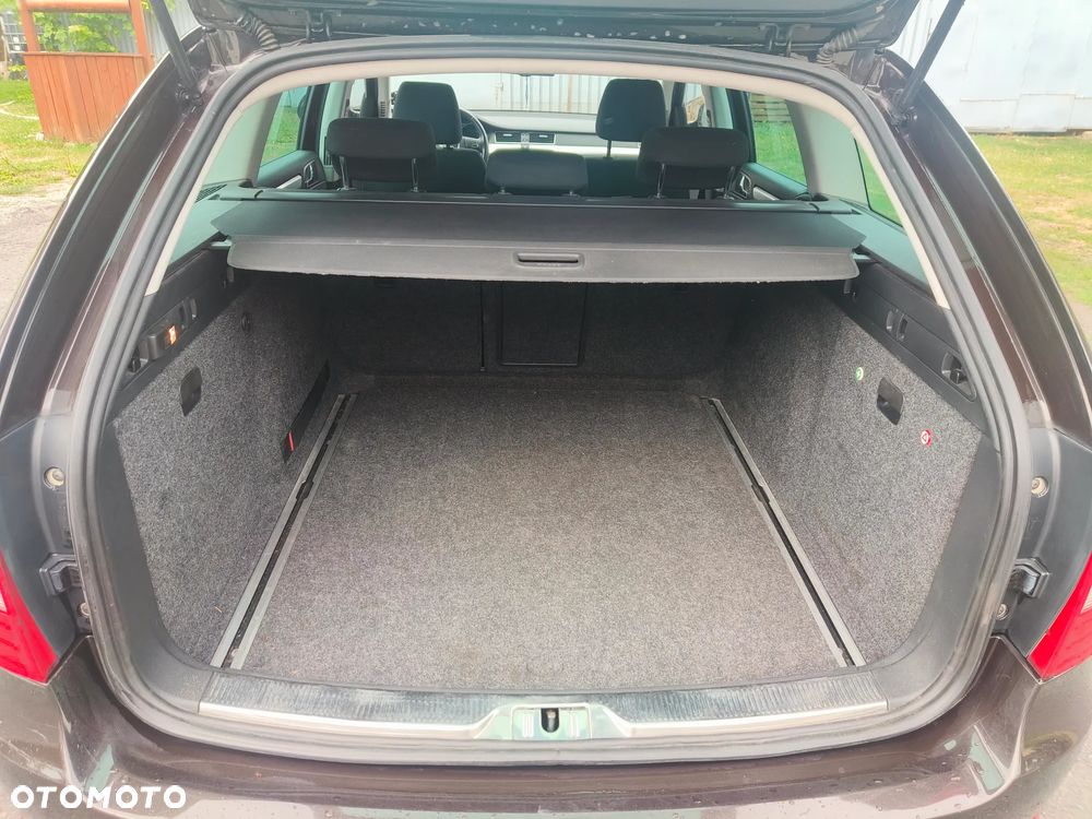 Skoda Superb 2.0 TDI PD Ambition - 6