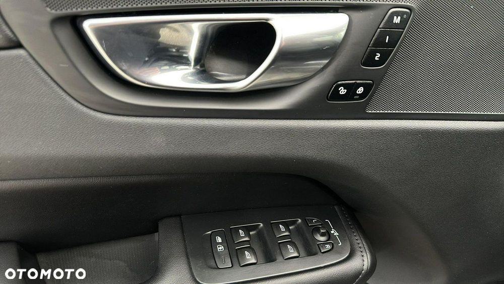 Volvo XC 60 - 14