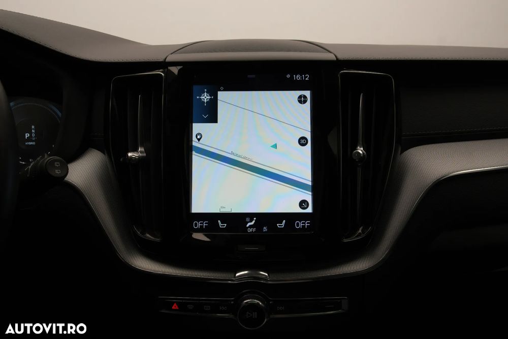 Volvo XC 60 T8 Twin Engine AWD Inscription - 26