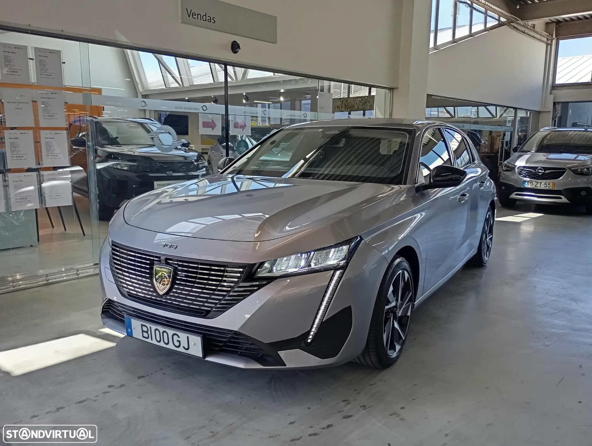 Peugeot 308 1.2 PureTech Allure - 4