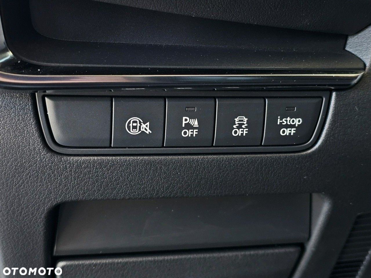 Mazda 3 - 15