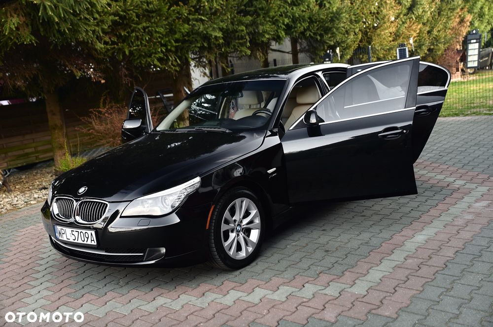BMW Seria 5 535i xDrive Sport-Aut Modern Line - 17