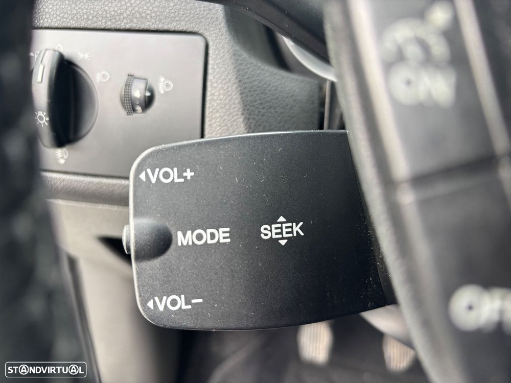 Ford Focus SW 1.6 TDCi Titanium - 37