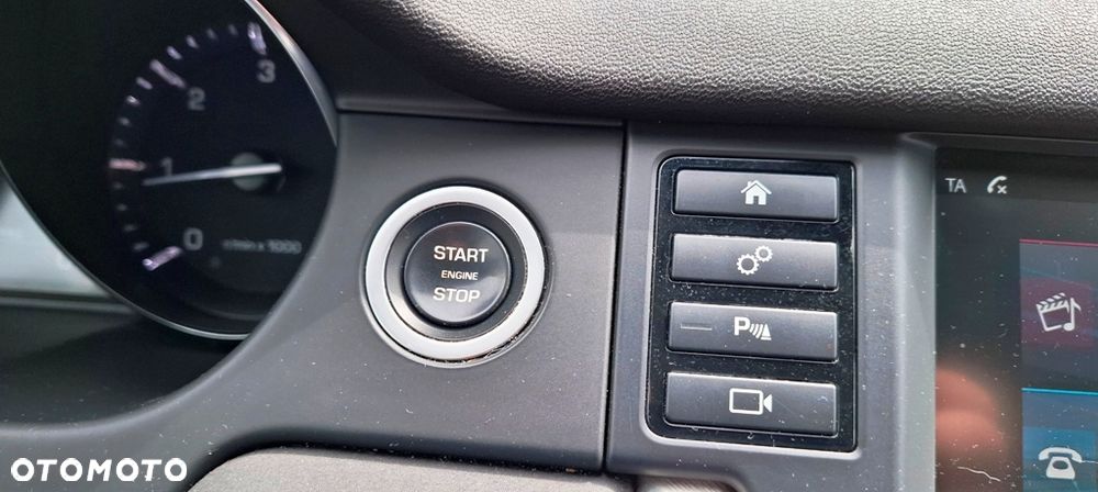 Land Rover Discovery Sport 2.0 TD4 SE - 17