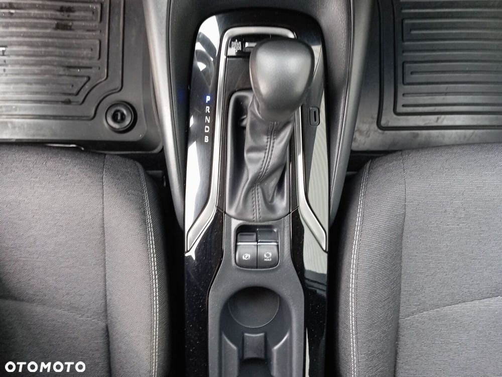 Toyota Corolla 1.8 Hybrid Comfort - 17