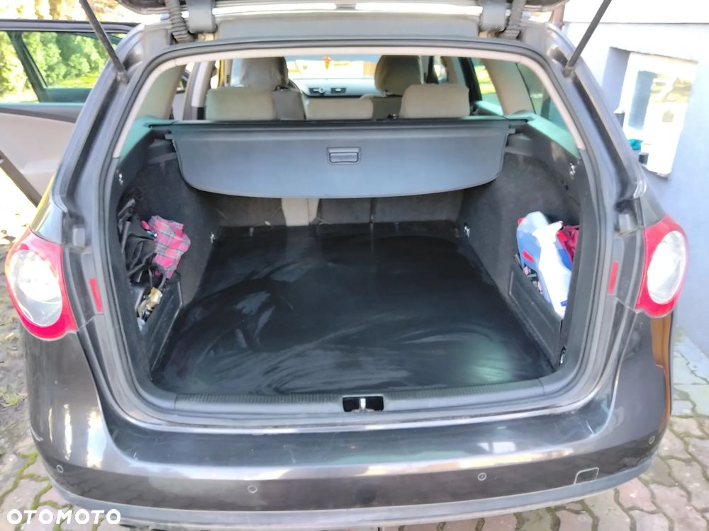 Volkswagen Passat - 6
