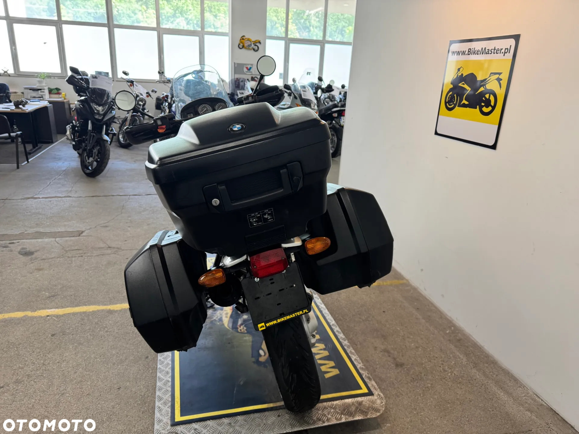 BMW R - 7