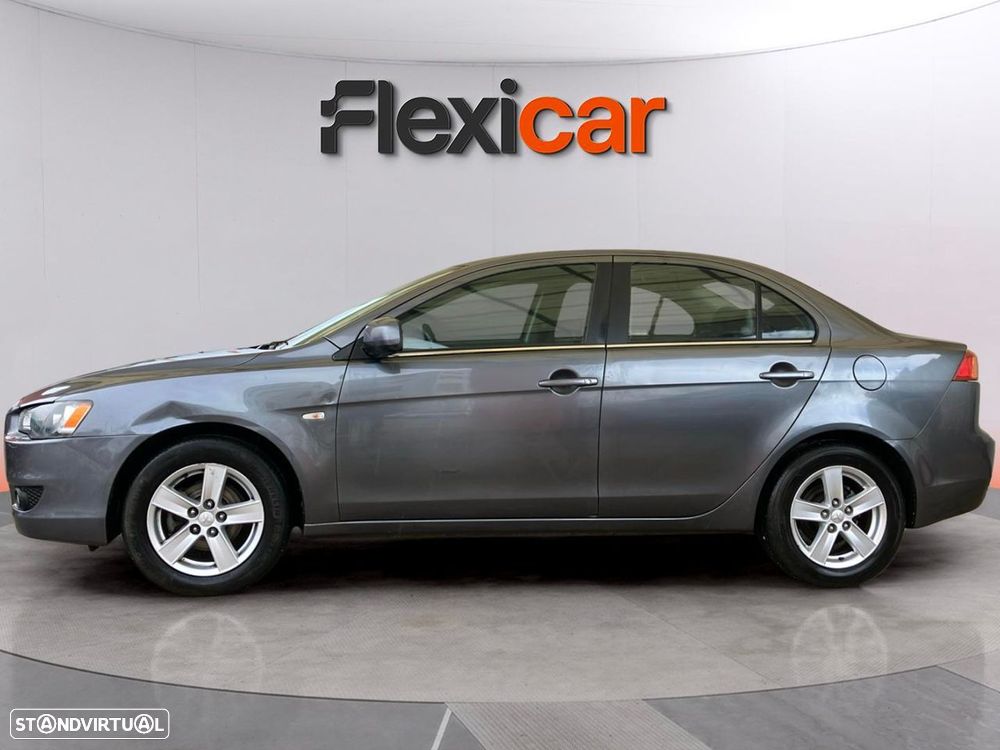 Mitsubishi Lancer 1.5 Invite - 5