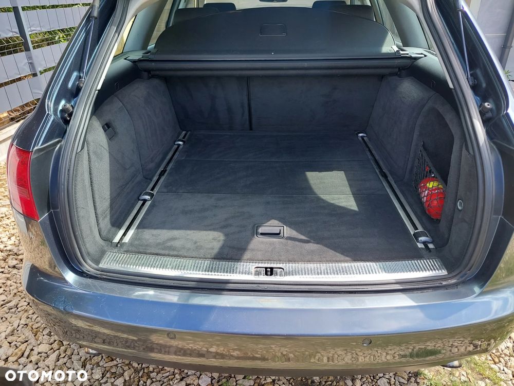 Audi A6 Avant - 9
