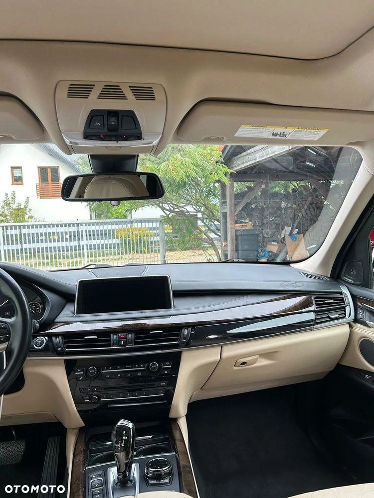 BMW X5 xDrive50i Sport-Aut - 6