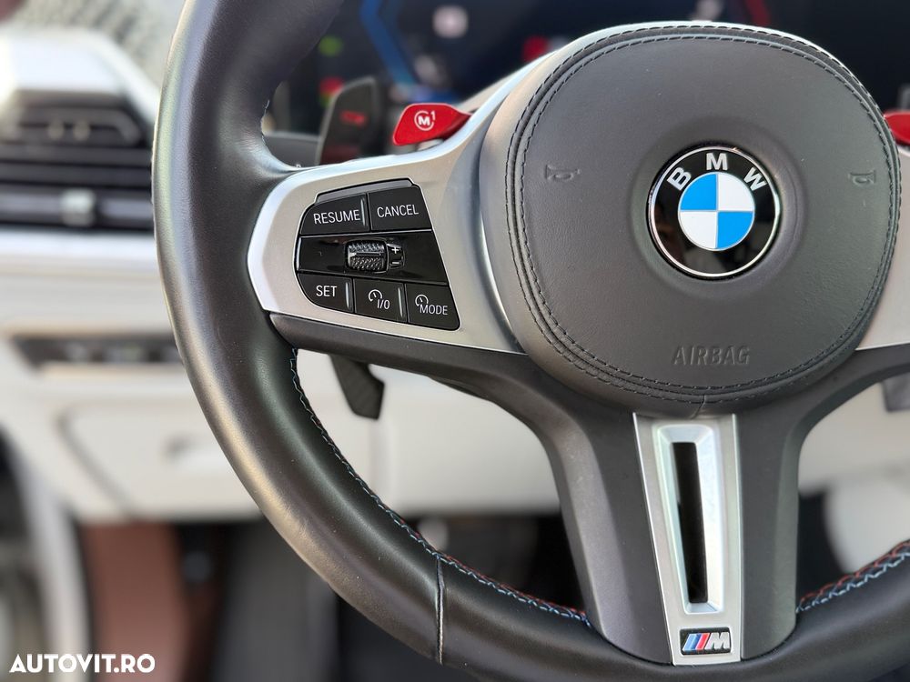 BMW XM 50e - 6