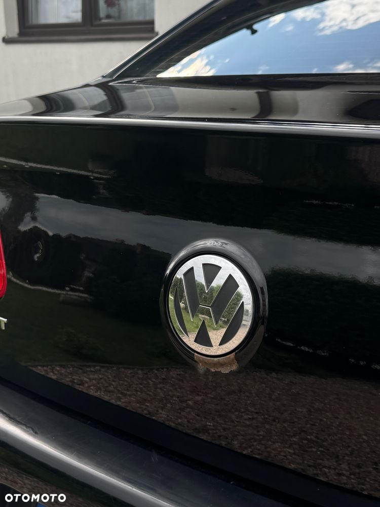 Volkswagen Passat 2.0 TDI Highline - 3