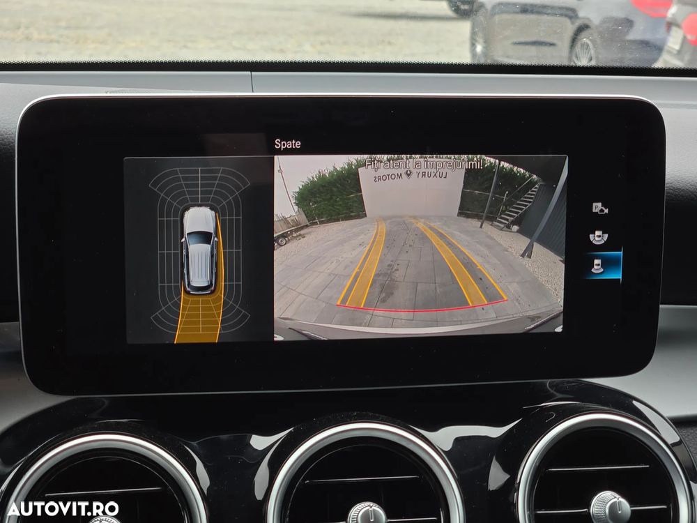 Mercedes-Benz GLC 300 de 4Matic 9G-TRONIC - 31