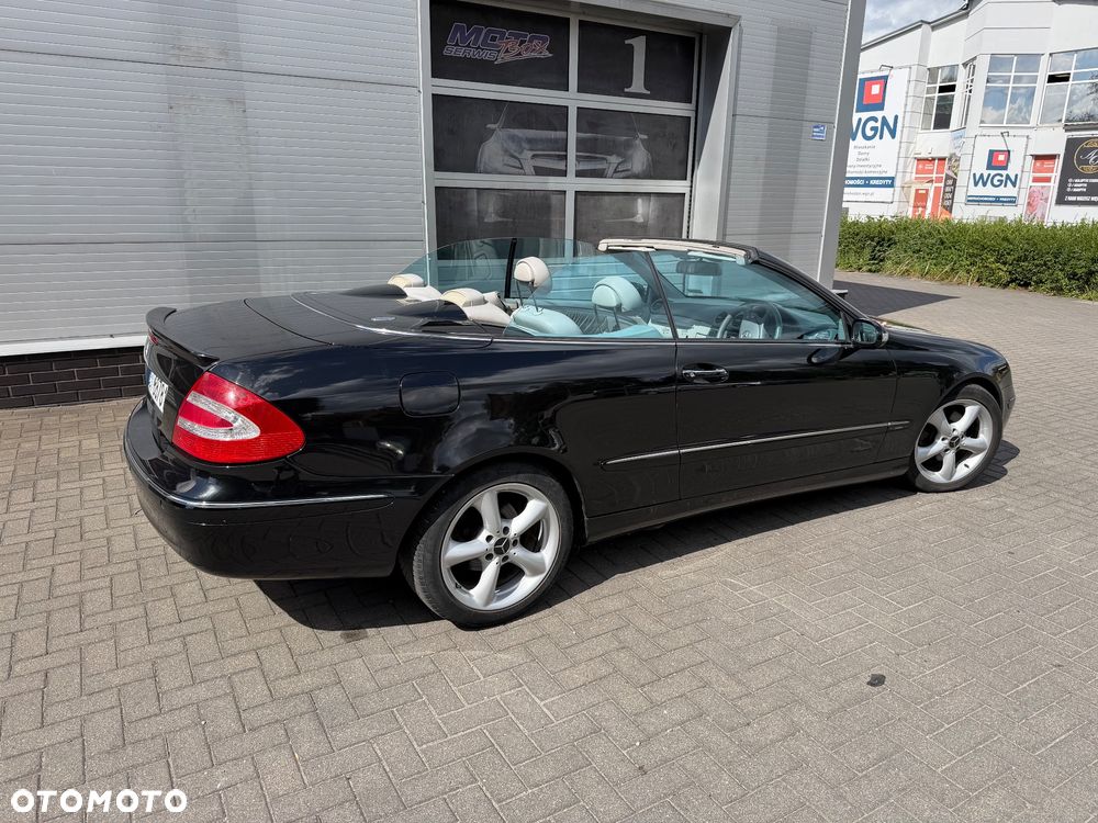 Mercedes-Benz CLK - 14