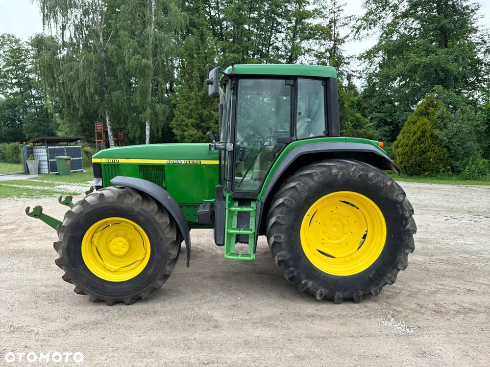John Deere 6810 - 12