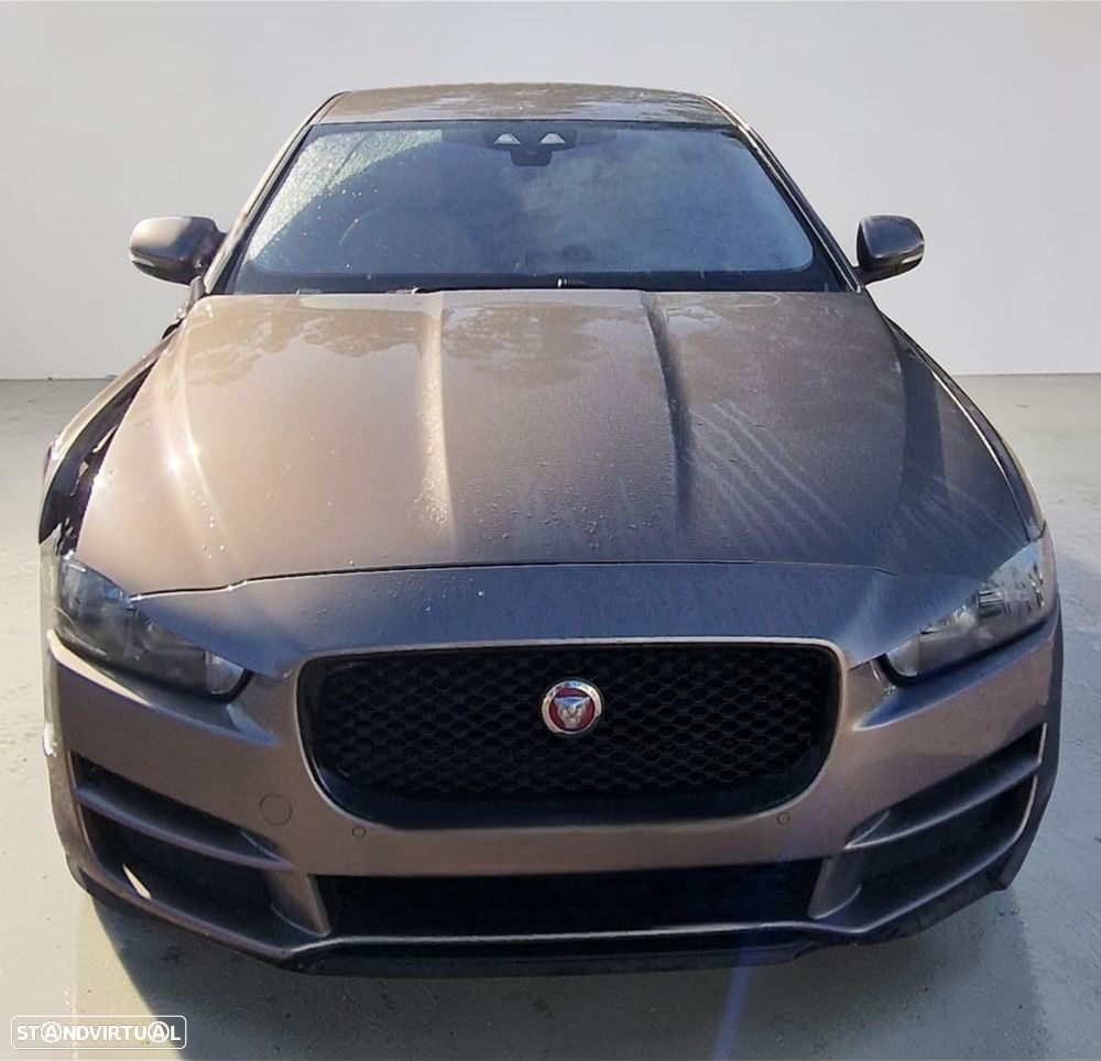Jaguar XE 2.0 Diesel 2.0 D – 163 cv 2015 PARA PEÇAS - 1