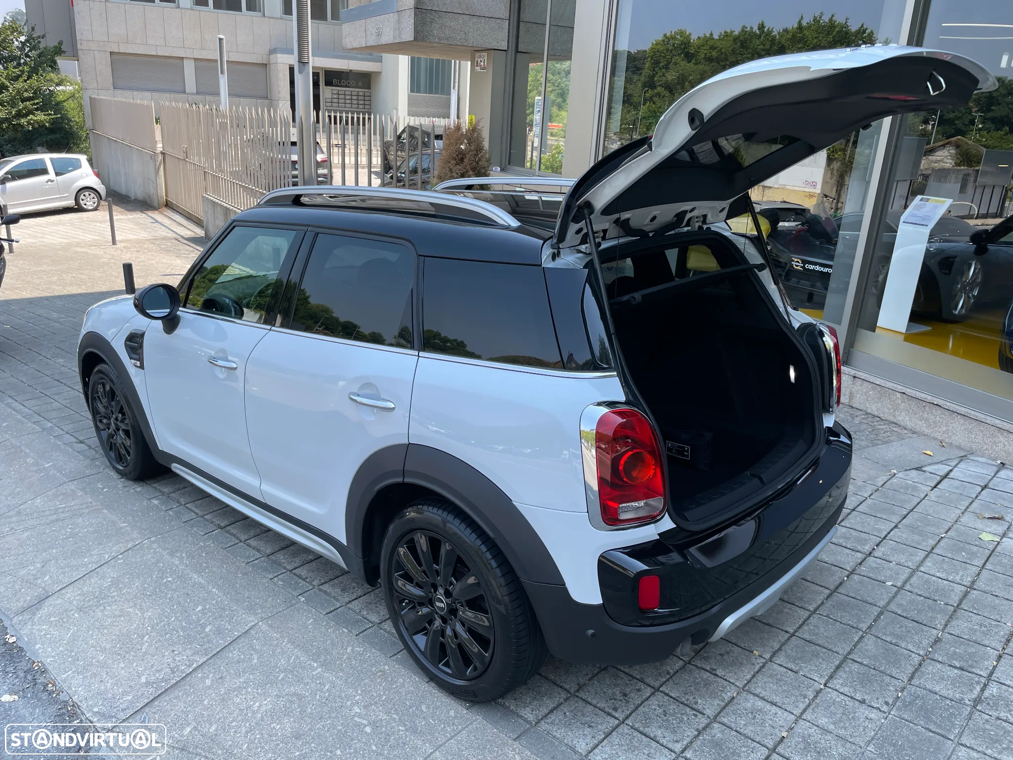 MINI Countryman One D Auto - 29
