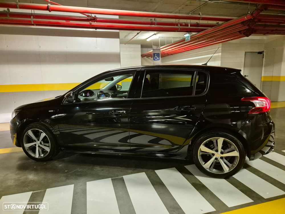Peugeot 308 1.6 BlueHDi Style J17 - 22