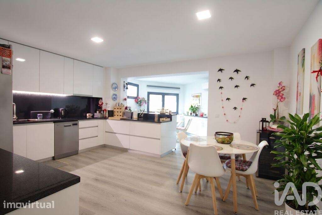 Apartamento T3 em Carregal do Sal - Grande imagem: 3/36