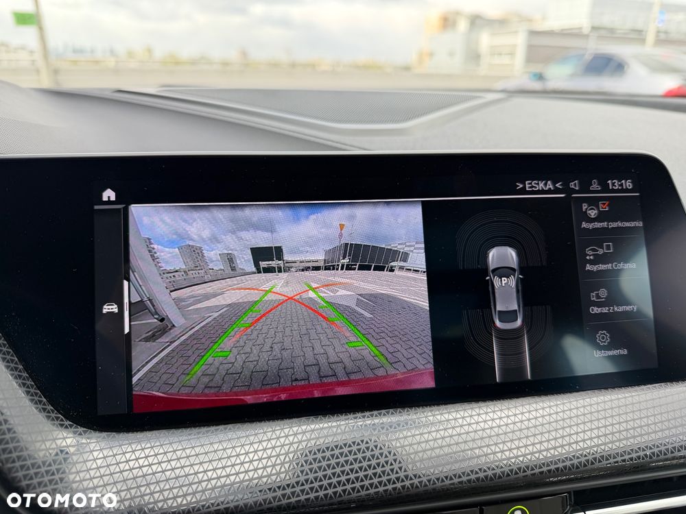 BMW Seria 2 218i Advantage - 28