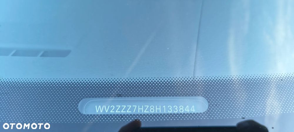 Volkswagen Multivan - 12