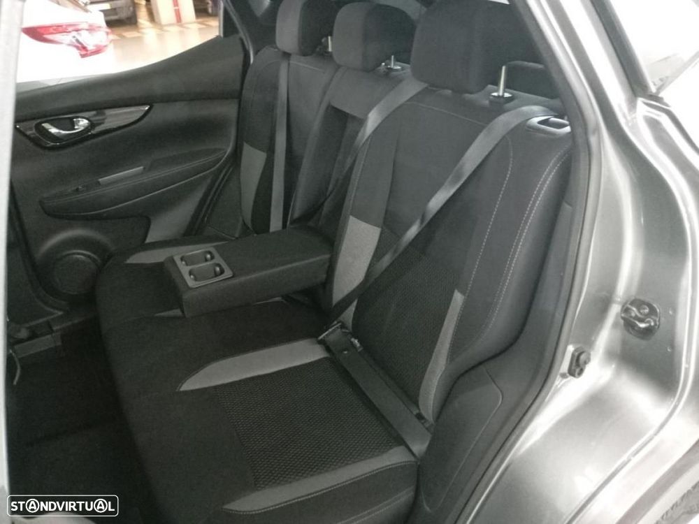 Nissan Qashqai 1.5 dCi N-Connecta - 3