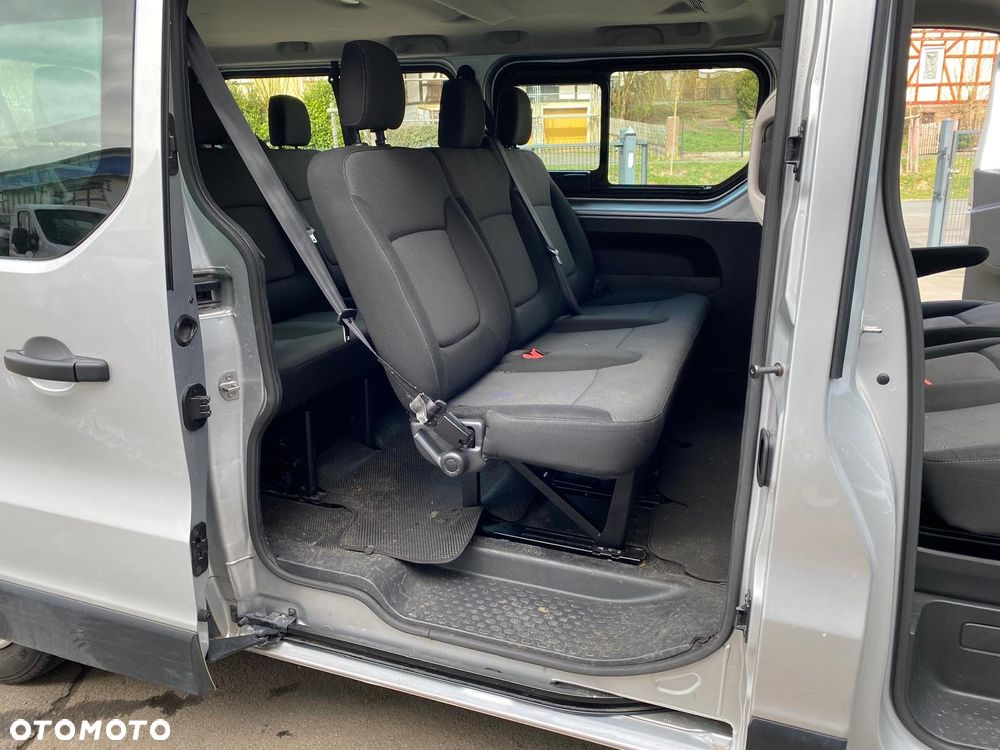 Renault Trafic Combi Life - 15