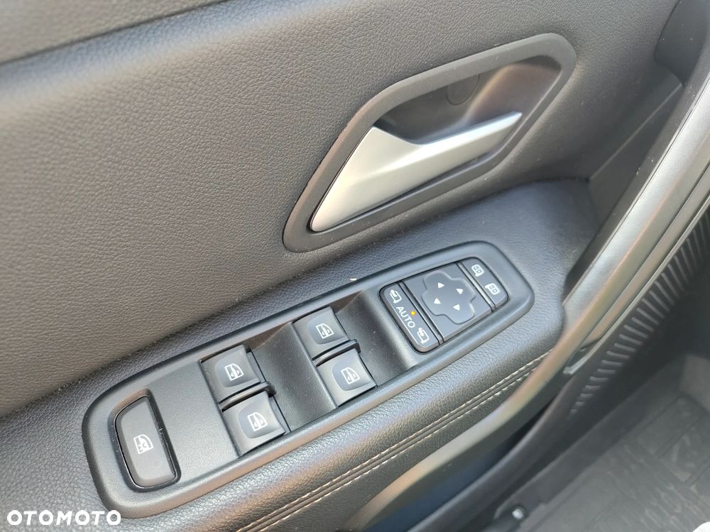 Dacia Duster 1.5 Blue dCi Comfort 4WD - 9