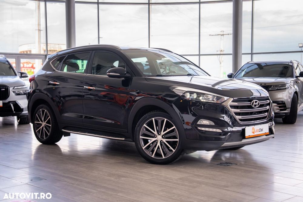 Hyundai Tucson 2.0 CRDI 4WD Automatik Style - 25
