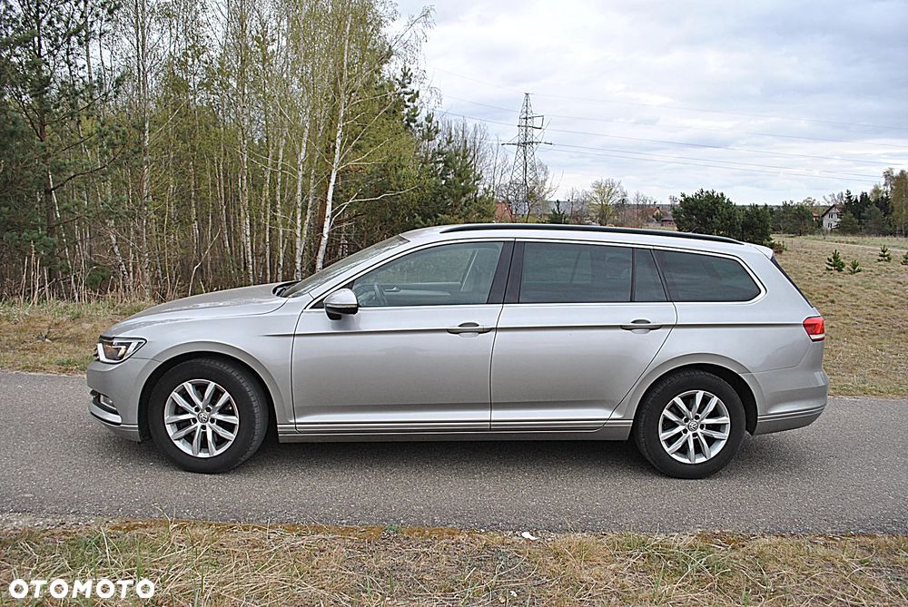 Volkswagen Passat 2.0 TDI SCR DSG Comfortline - 6