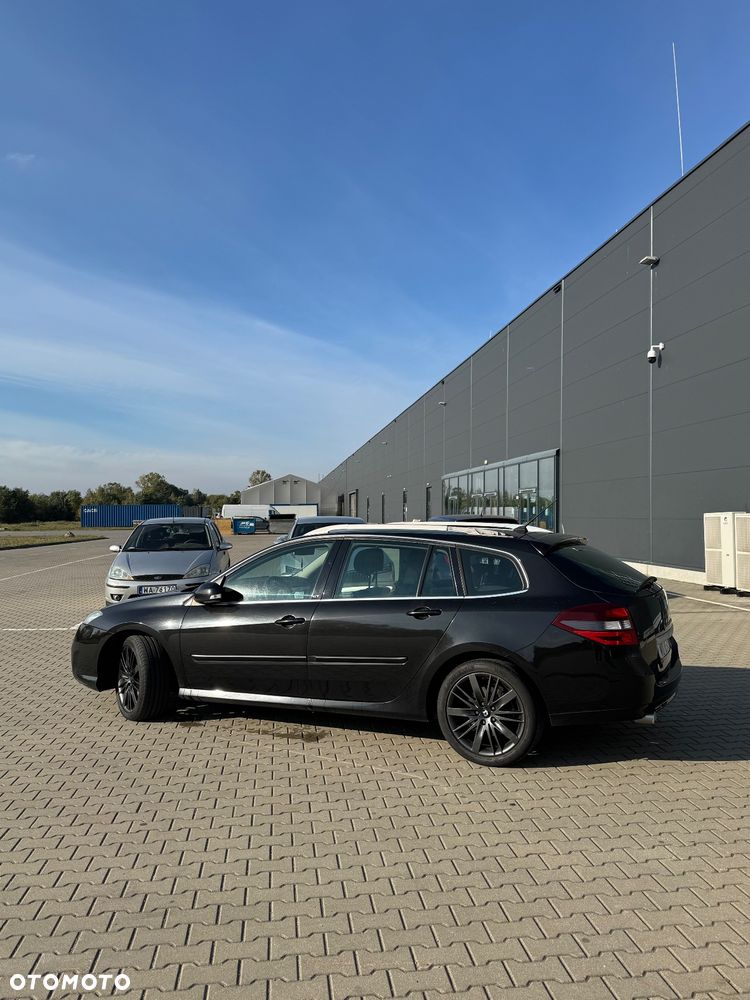 Renault Laguna 2.0 dCi GT - 2